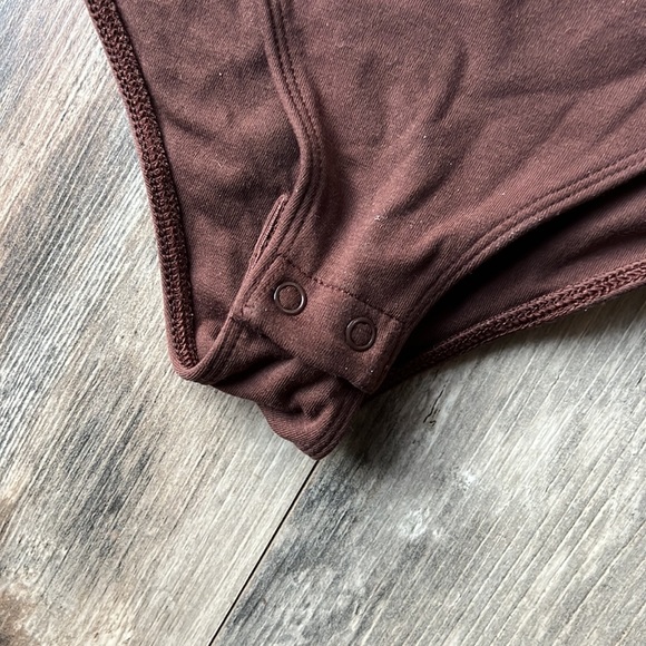 Old navy Sleeveless Square-Neck Bodysuit - brown - Picture 8 of 10